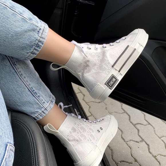 Dior b23 oblique high top sneakers - Picture 7 of 8